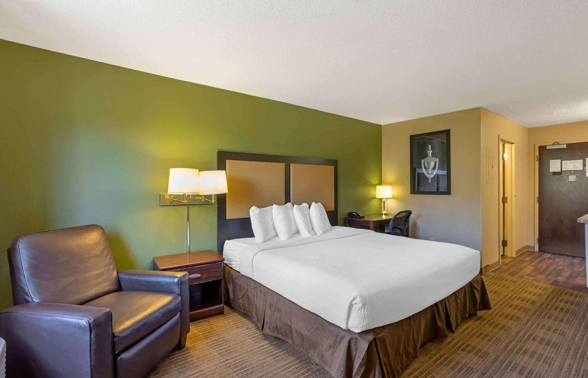 Extended Stay America Select Suites - Springfield - South Exterior foto